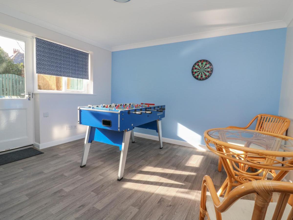North Beach Lodge Скарбъро Екстериор снимка