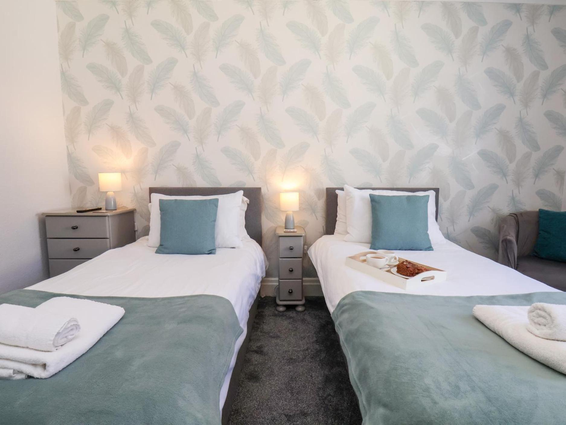 North Beach Lodge Скарбъро Екстериор снимка